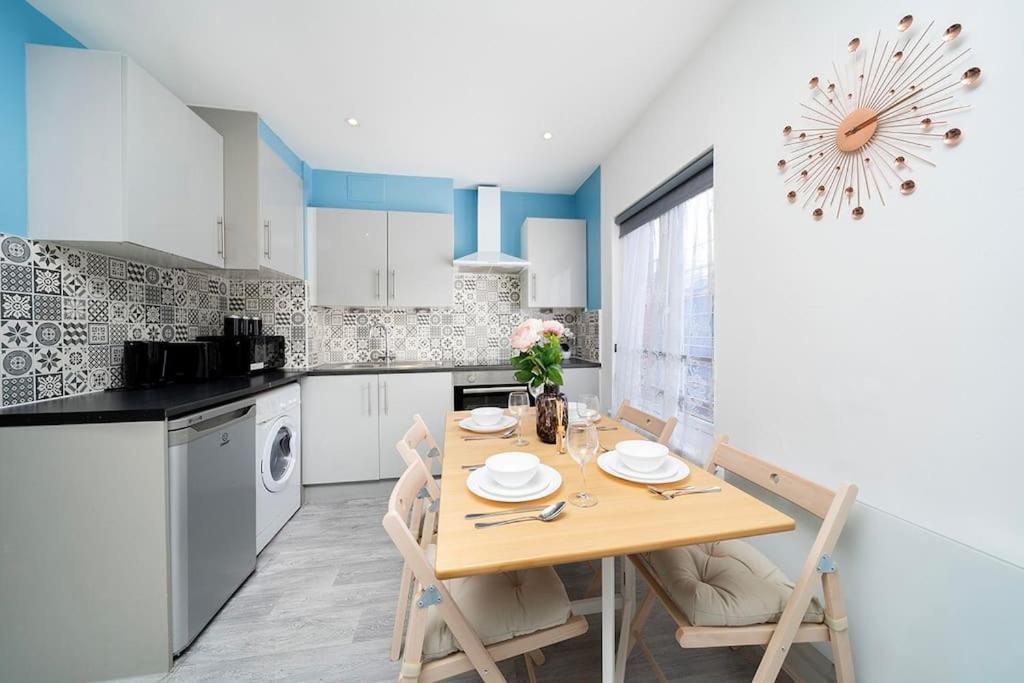 Soho Apartments F4 런던 외부 사진